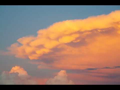 (Le Blanc-Mesnil): Cumulonimbus au dessus de Blanc Mesnil le dimanche 23 octobre 2022.